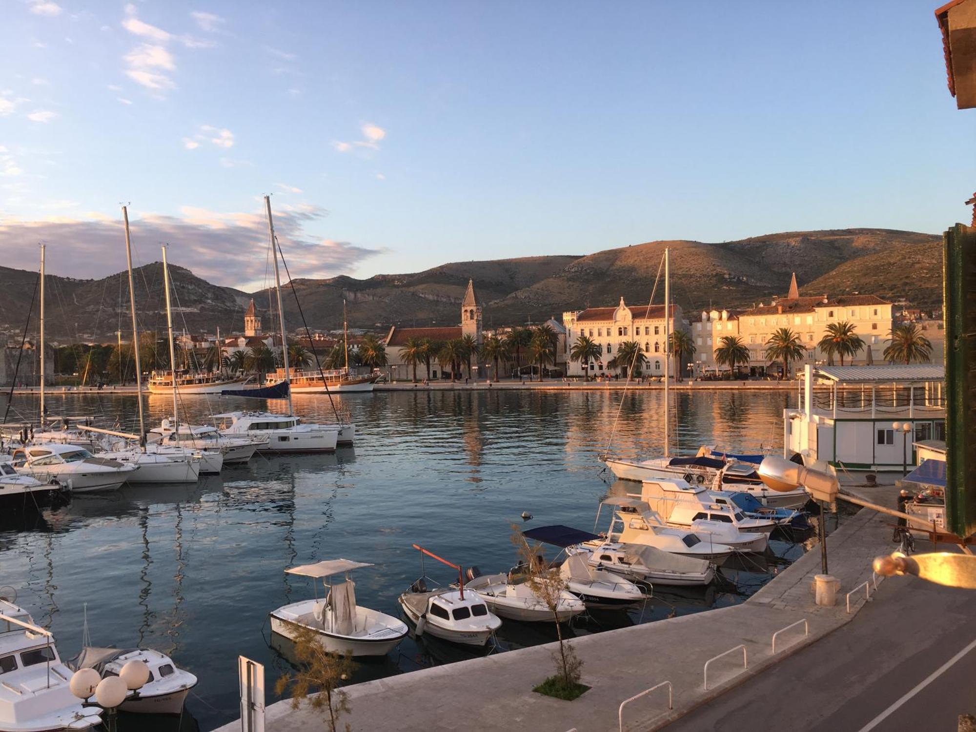 Apartments Feral Trogir Luaran gambar
