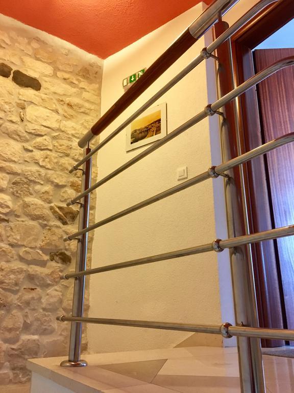 Apartments Feral Trogir Luaran gambar