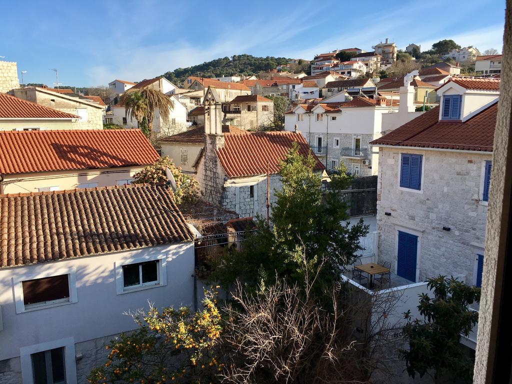 Apartments Feral Trogir Luaran gambar
